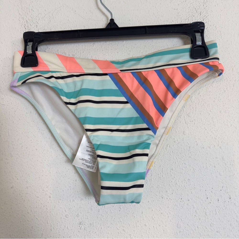 Billabong break a dawn Maui rider skimpy bikini bottom - Picture 2 of 5